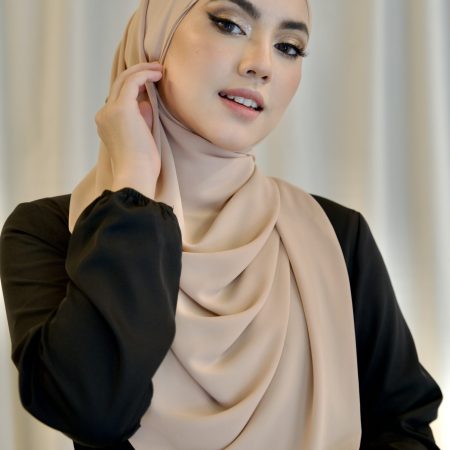 Chiffon Luxe Shawl in Champagne